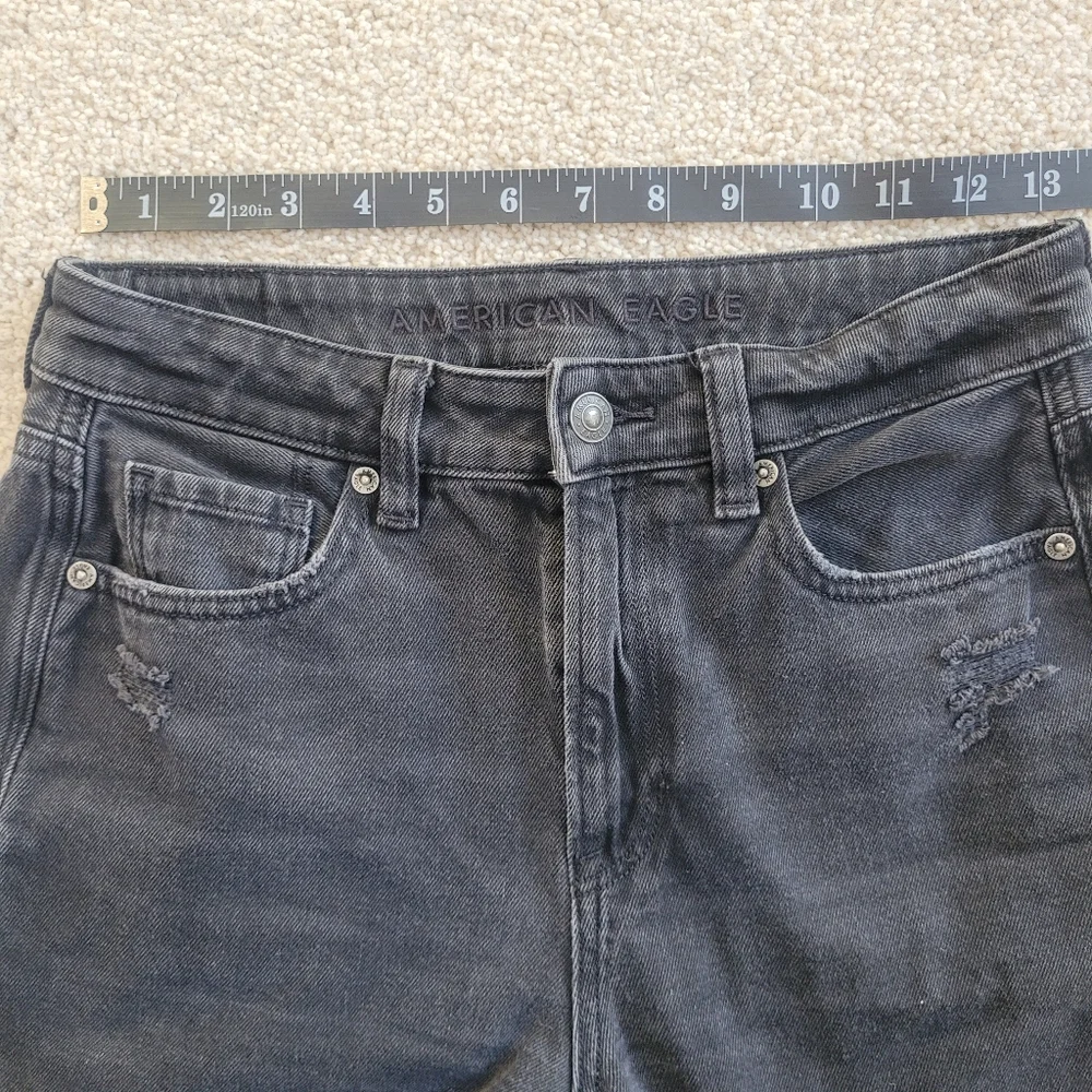 American Eagle Womens Ripped Mom Straight Jean Faded Black High Waisted  Size 4 - Picture 6 of 11